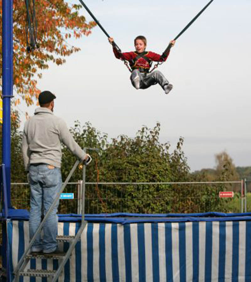 Bungee Trampolin 